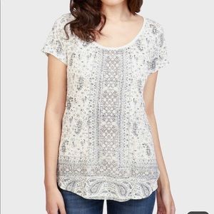 Lucky brand NWOT size large paisley T-shirt